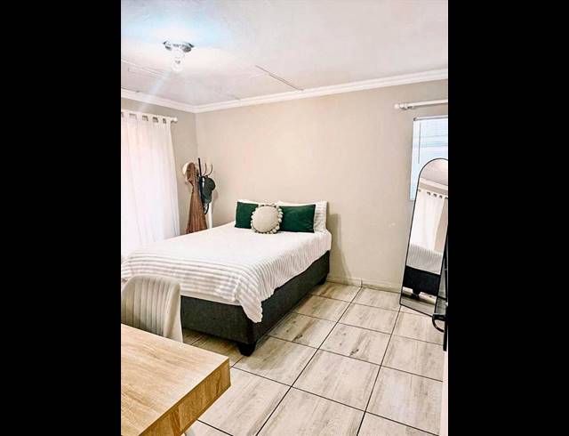 2 BEDROOM TOWNHOUSE FOR SALE IN JANSEN PARK